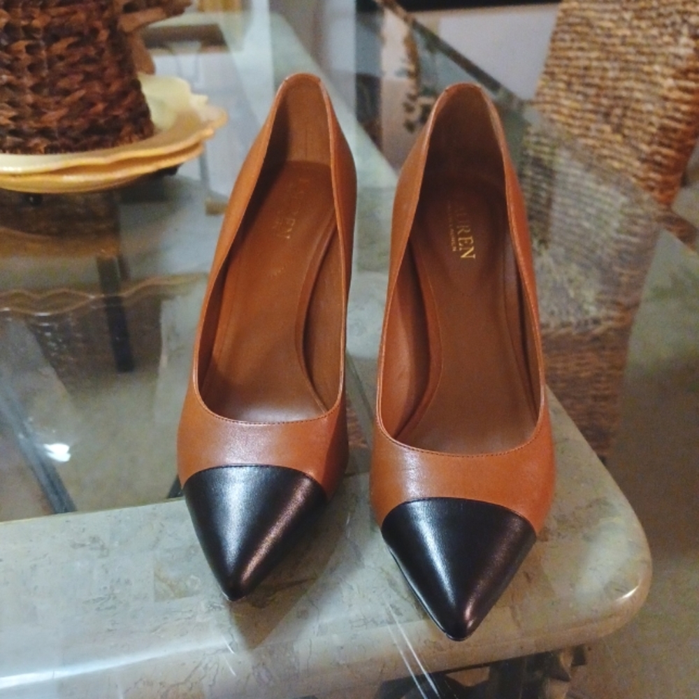 Ralph Lauren brown and black pumps